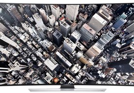 Photo Samsung U8500 – zakrivený displej, UHD a Made in Slovakia