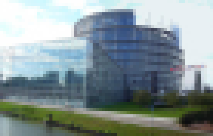 Photo Europoslanci schválili jednotné nabíjačky pre mobily