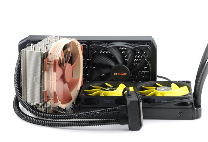 Photo BeQuiet! Silent Loop 280 vs. Akasa Venom A20 vs Noctua NH-U14S: Voda alebo vzduch?