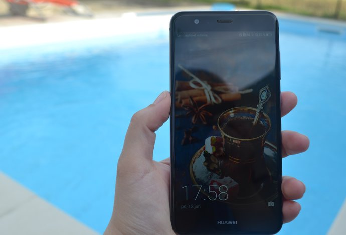 Photo Recenzia: HUAWEI P10 Lite Dual Sim – lacnejší brat vlajkovej lode  