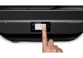 Photo HP uvádza nové multifunkčné tlačiarne DeskJet Ink Advantage