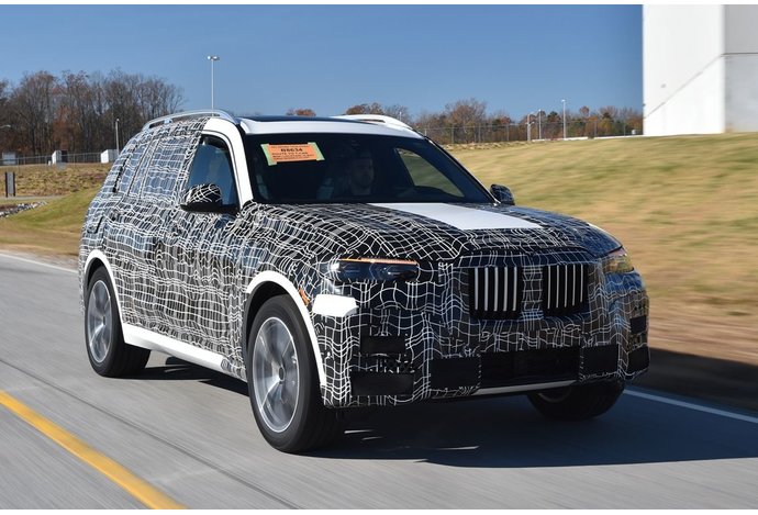 Photo Odpočítavanie sa začalo: prvé predsériové modely BMW X7 schádzajú z montážnej linky.