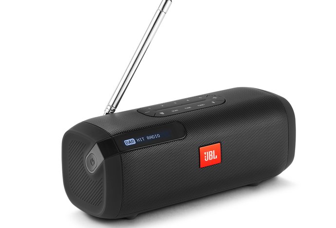 Photo Recenzia: JBL Tuner: Miniatúrne digitálne rádio s kvalitným zvukom