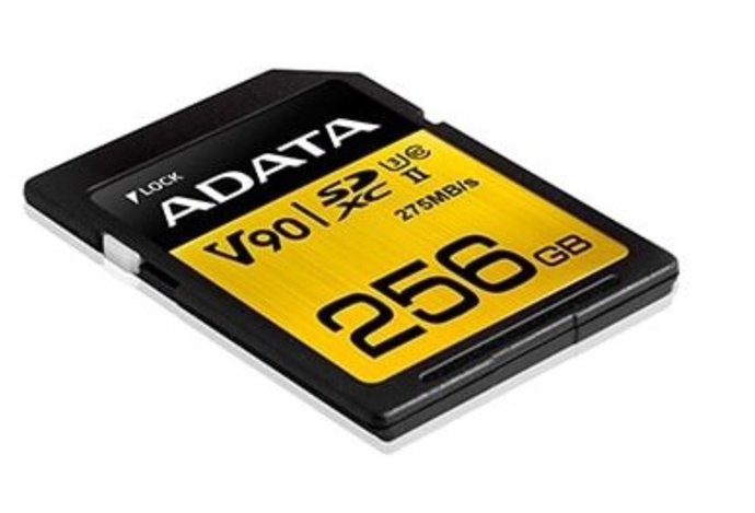 Photo ADATA Premier One 256: Už sa nemusíte obmedzovať ani v 4K videu