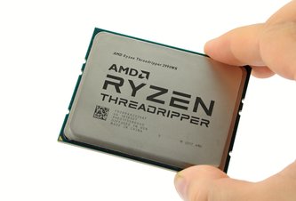 Photo AMD Ryzen Threadripper 2990WX a ASRock X399 Taichi: 32-jadrové monštrum na 8 fázach