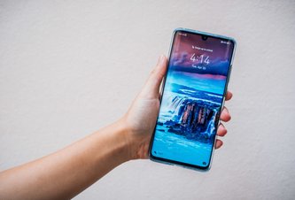 Photo Huawei P30 - Mobilný klenot s neuveriteľnou výdržou