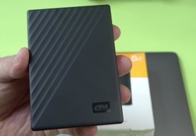 Photo Recenzia: Najtenší 5TB prenosný externý disk WD My Passport