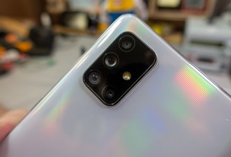 Photo Samsung Galaxy A71 - premiant s veľkým displejom a výbornou výdržou