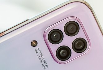 Photo Huawei P40 lite –štýlový, výkonný a zaujímavý smartfón strednej triedy