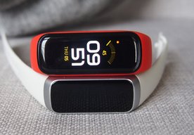 Photo Samsung Galaxy Fit 2 / Vyspelý športový náramok