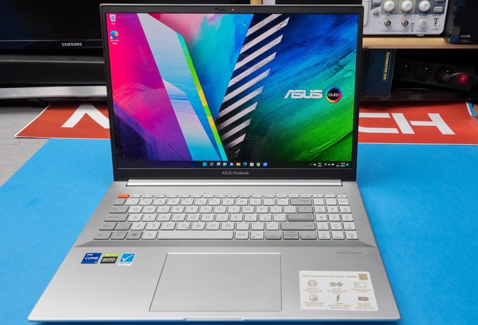 Photo ASUS Vivobook Pro 16X - výkonný notebook pre kreatívnych používateľov s OLED displejom