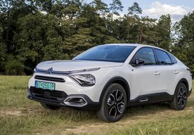 Photo Citroën ë-C4 X / V znamení pohodlia a priestoru