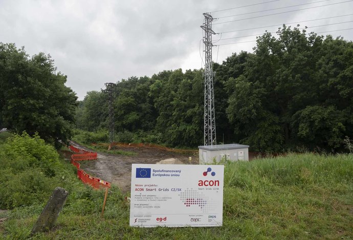 Photo Nové 22 kV prepojenie medzi českým Hodonínom a slovenským Holíčom