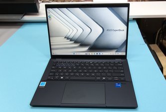 Photo ASUS ExpertBook B5 - elegantný a odolný notebook pre biznis používateľov