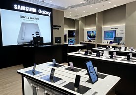 Photo Samsung po redizajne opäť otvára svoju značkovú predajňu v nákupnom centre Bory Mall