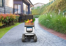 Photo RoboGrocery dokáže zabaliť váš nákup v potravinách 