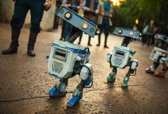 Photo Disneyland dostane dvojnohé roboty zo Star Wars  