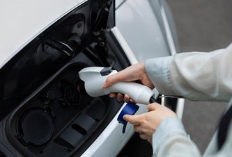 Photo Prelomová batéria zdvojnásobuje dojazd elektromobilov na viac ako 1100 km   