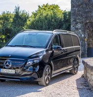 Photo Mercedes-Benz EQV 300 2024 / Veľa priestoru a luxus