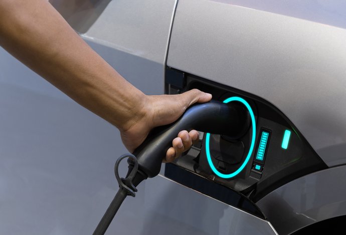 Photo Nová technológia umožní nabíť elektromobil na dojazd 400 km len za 5 minút