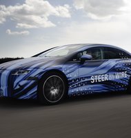 Photo Elektronické riadenie vozidiel sa u značky Mercedes-Benz stáva realitou:  úplne nový pocit z riadenia